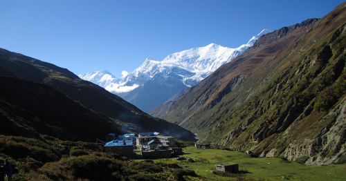 Vuoristomaisema Nepalissa